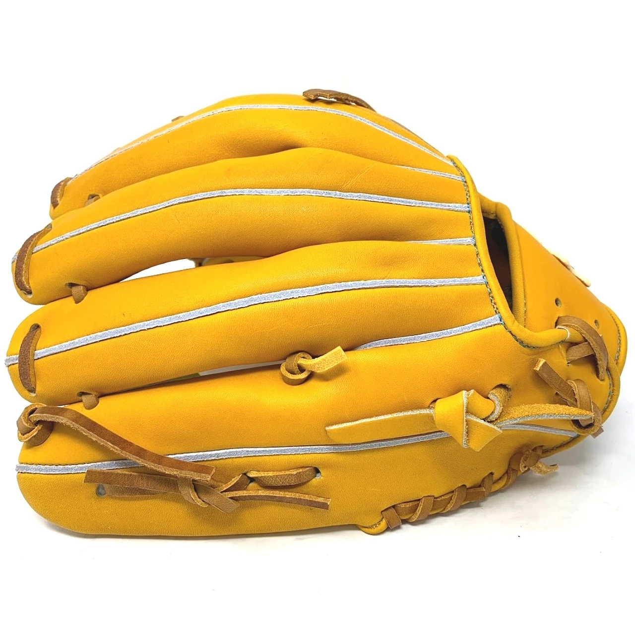 SSK Taiwan Silver Series 12 Inch 4721A Baseball Glove Black Right Hand Throw 5 SSK Taiwan Silver Series 12 Inch 4721A Baseball Glove Black Right Hand Throw - Image 5