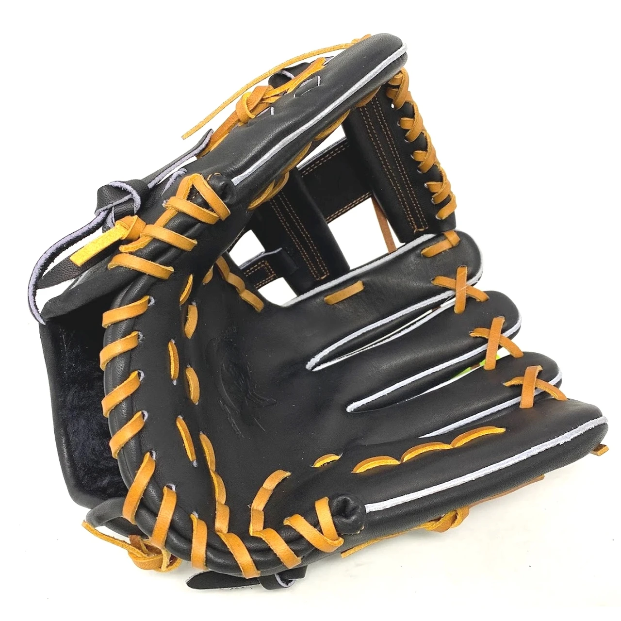 SSK Taiwan Silver Series 11.75 Baseball Glove Black Right Hand Throw 3 SSK Taiwan Silver Series 11.75 Baseball Glove Black Right Hand Throw - Image 3