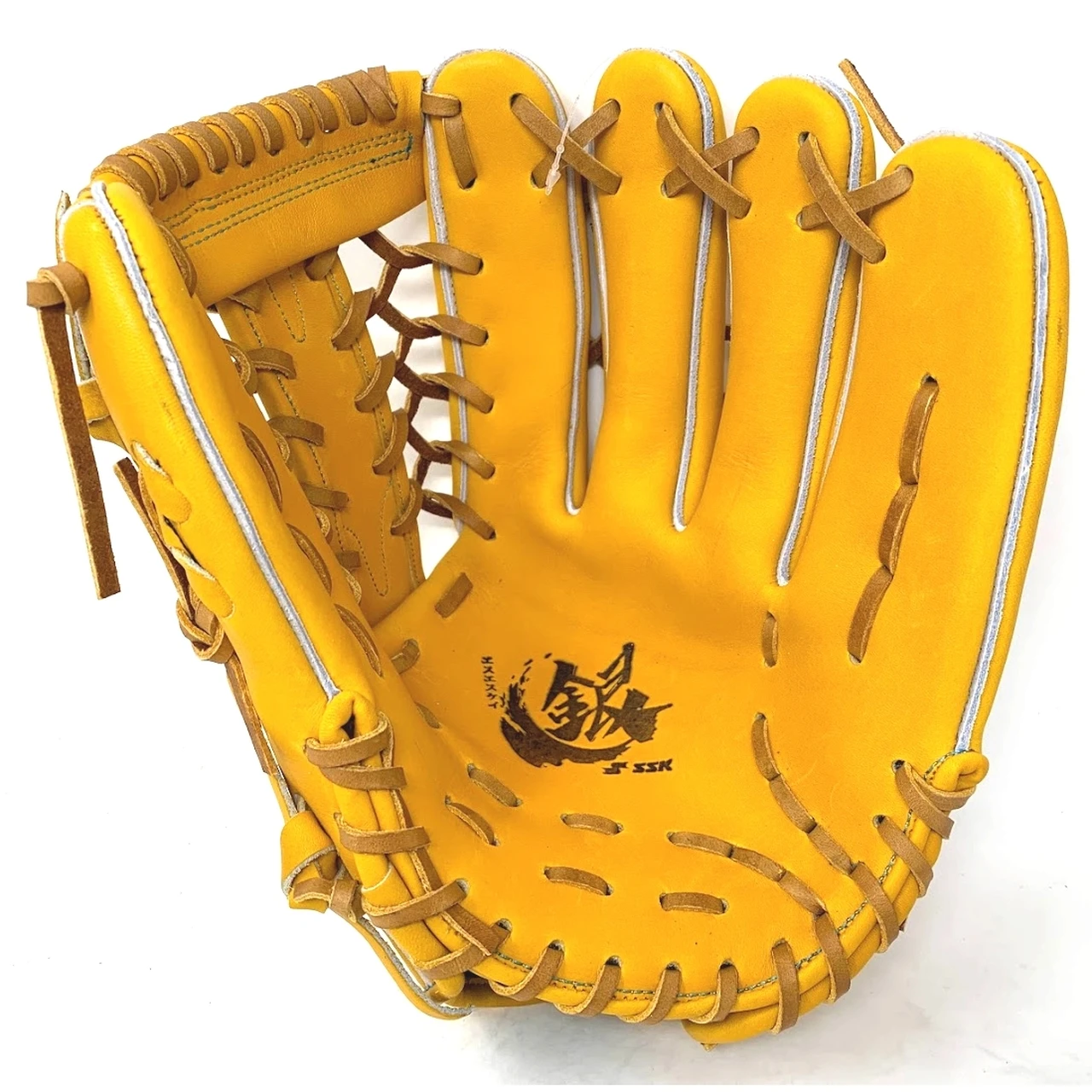 SSK Taiwain Silver Series 13 Inch Baseball Glove Tan Right Hand Throw 5 SSK Taiwain Silver Series 13 Inch Baseball Glove Tan Right Hand Throw - Image 5