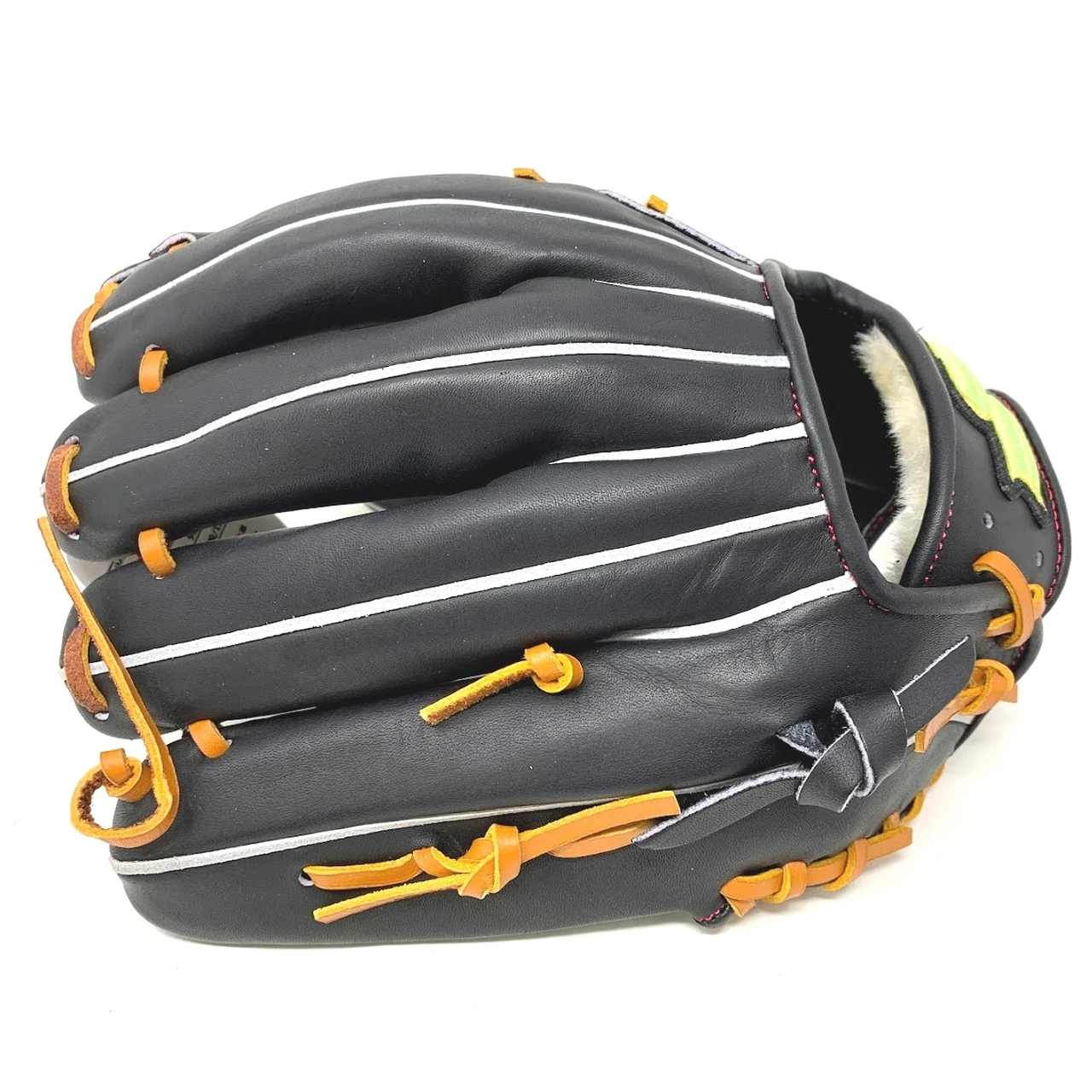 SSK Taiwan Green Series 12 Inch 3922A Baseball Glove Black Right Hand Throw 7 SSK Taiwan Green Series 12 Inch 3922A Baseball Glove Black Right Hand Throw - Image 7