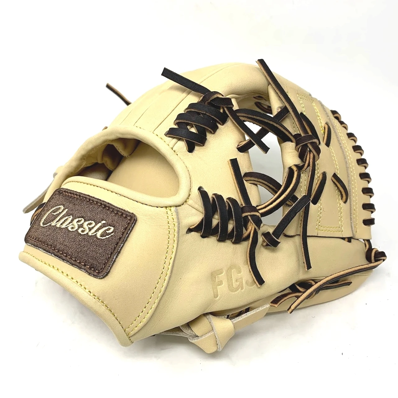Classic Baseball Glove 11.5 inch One-Piece Web Blonde Right Hand Throw 3 Classic Baseball Glove 11.5 inch One-Piece Web Blonde Right Hand Throw - Image 3