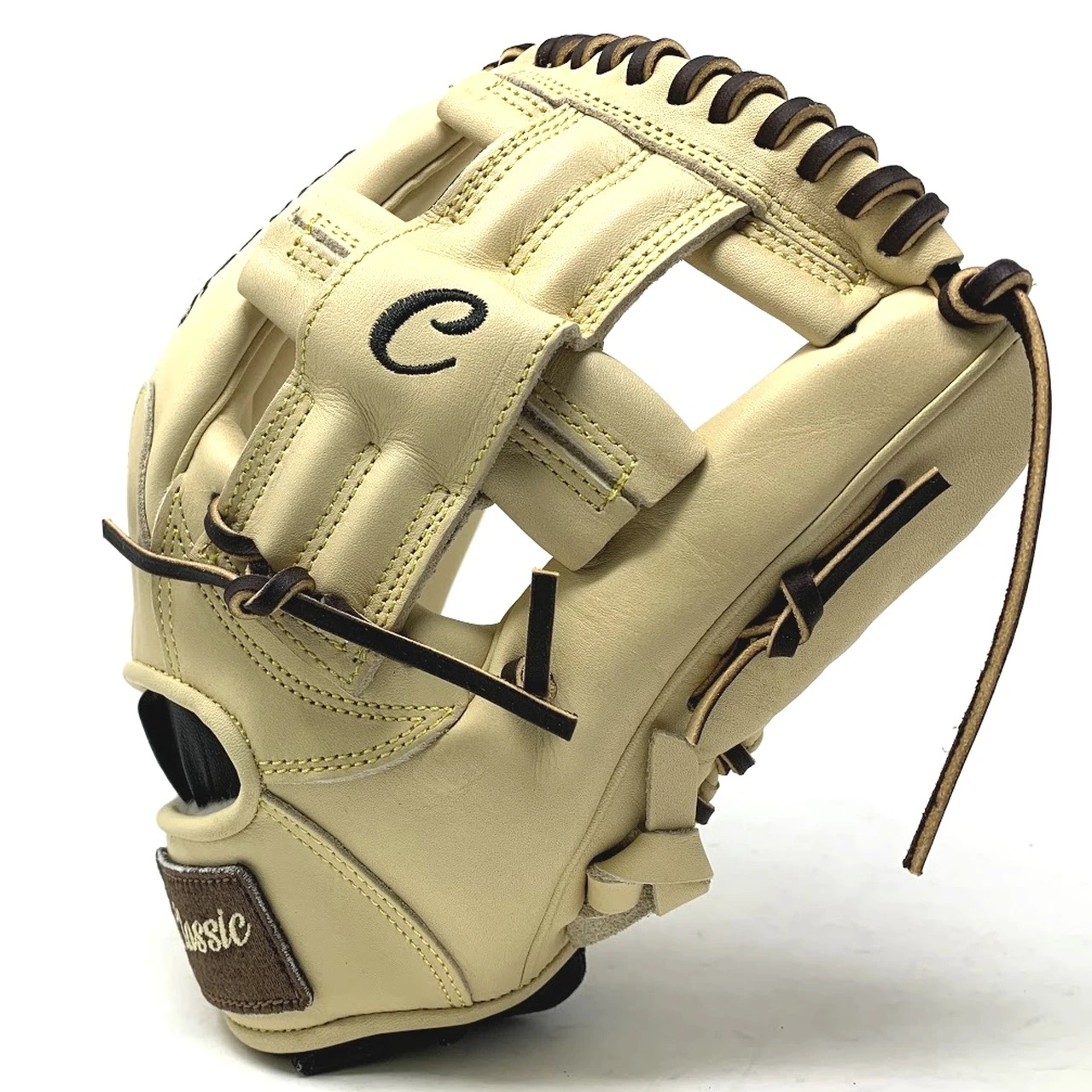 Classic Baseball Glove 11.75 inch T Web Blonde Brown Right Hand Throw 1 Classic Baseball Glove 11.75 inch T Web Blonde Brown Right Hand Throw