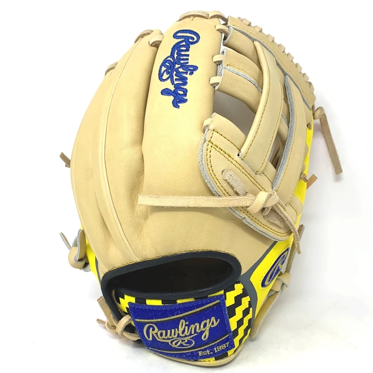 Rawlings Heart of Hide KB17 Baseball Glove Custom Artwork Astrotorfcustoms Right Hand Throw 2 Rawlings Heart of Hide KB17 Baseball Glove Custom Artwork Astrotorfcustoms Right Hand Throw - Image 2